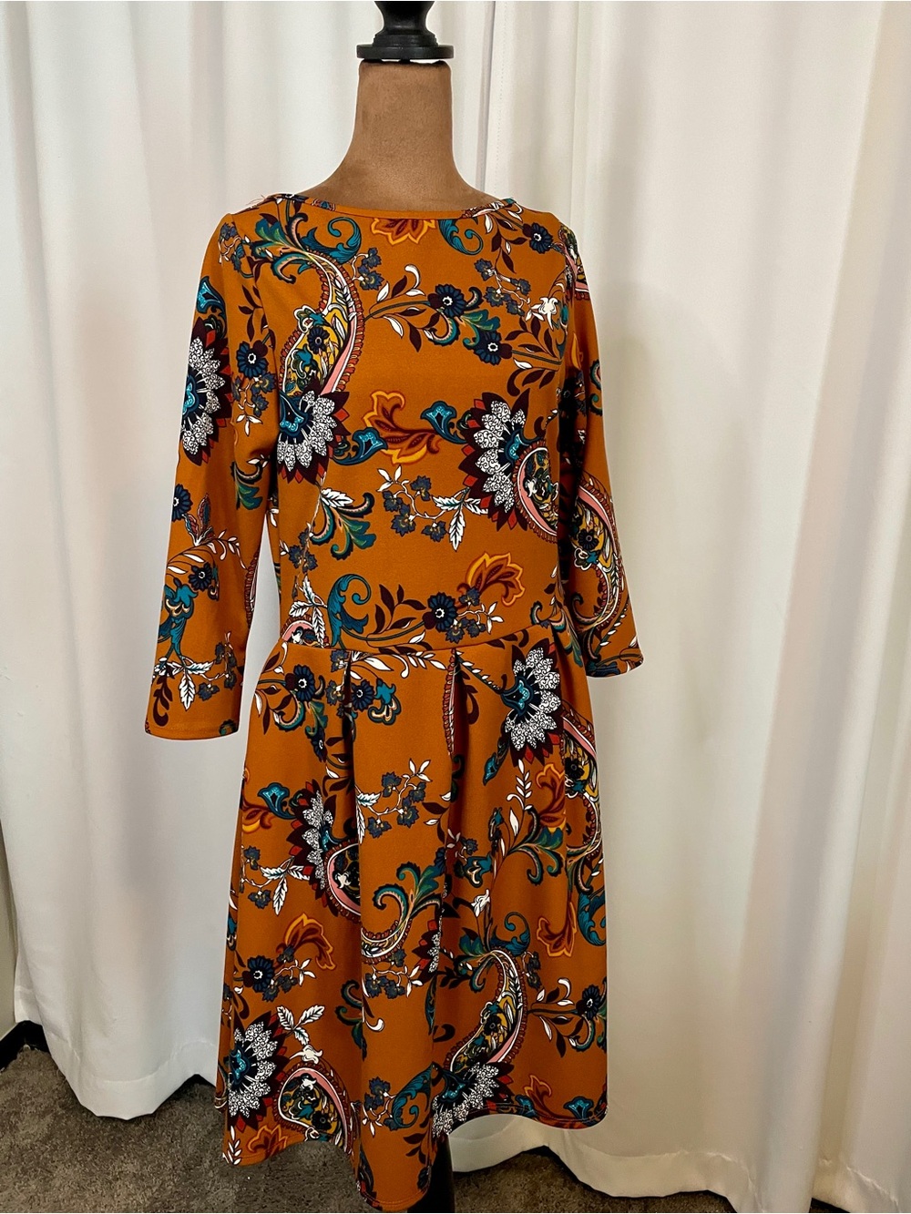 NWOT. Floral Paisley Fit-and-Flare Midi Dress in Mustard